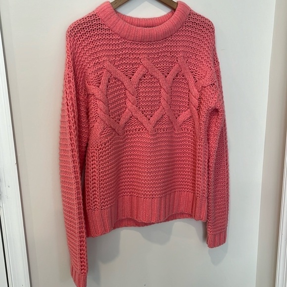 Banana Republic Cable Knit Sweater Merino Wool Size Large - Picture 2 of 8